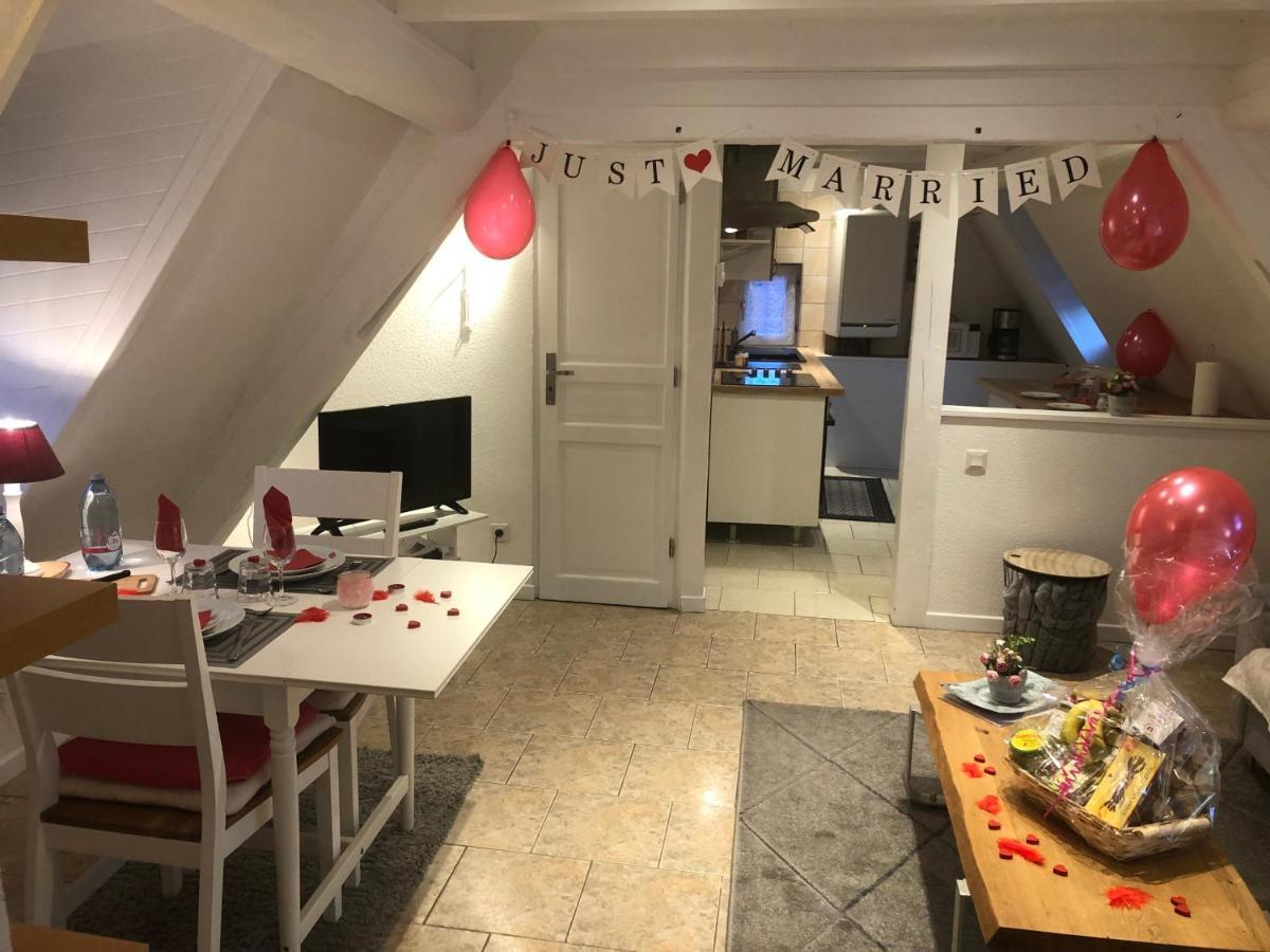 Gites Aux Fines Bulles D'Alsace Spa Privatif En Supplement Bergheim Luaran gambar